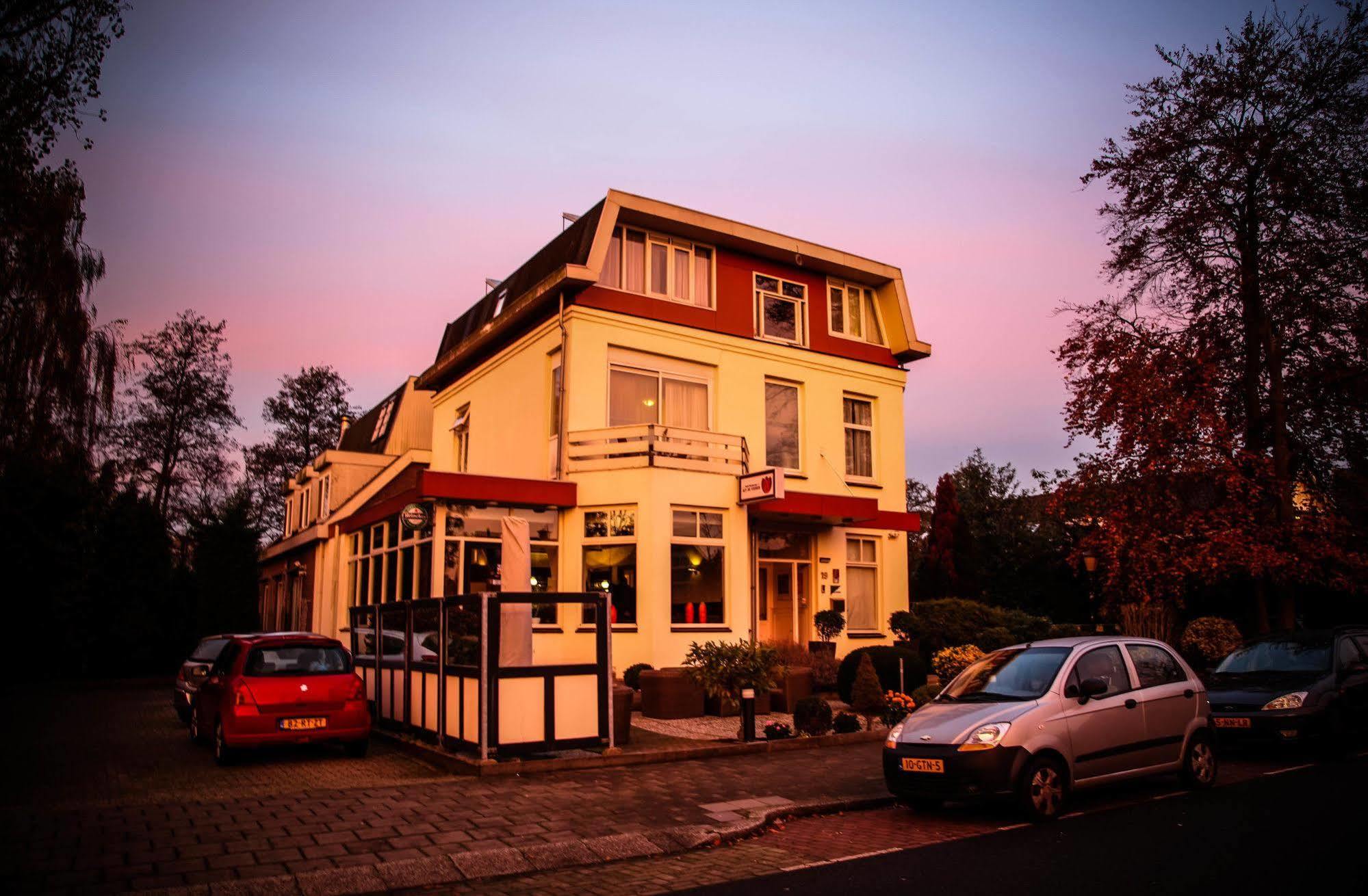 Alp De Veenen Hotel Amstelveen Exterior photo